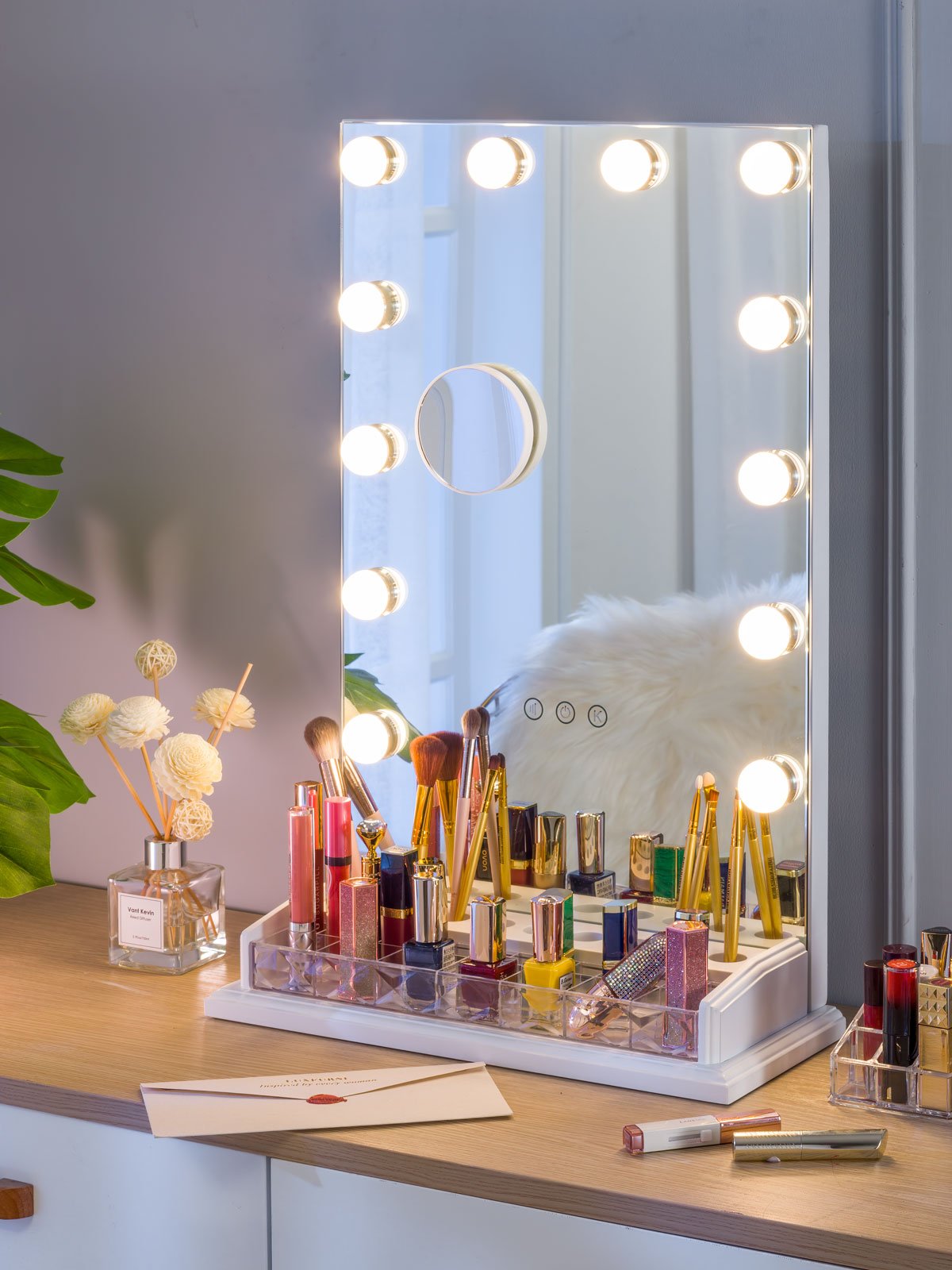 Hollywood Mirror, Makeup Vanity Mirrors with Lights - Illuminated Mirrors